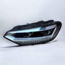 Laden Sie das Bild in den Galerie-Viewer, Frontscheinwerfer VW Touran 5TB941081D LED Links Scheinwerfer Headlight