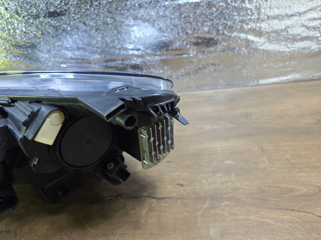 Frontscheinwerfer Ford Kuga LV4B-13E014-CD Rechts Scheinwerfer Headlight SCH8110842793lp