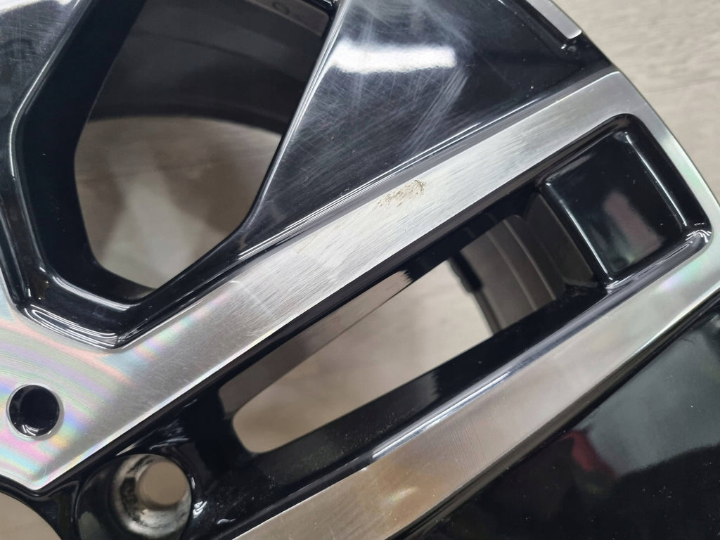 1x Alufelge 18 Zoll 7.5" 5x112 53ET A2474012700 Mercedes-Benz Gla H247 Rim Wheel