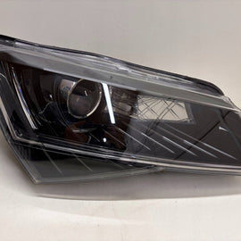 Frontscheinwerfer Skoda Superb III 3V1941016B 1ZS01193926 Rechts Headlight SCH1163323483jt