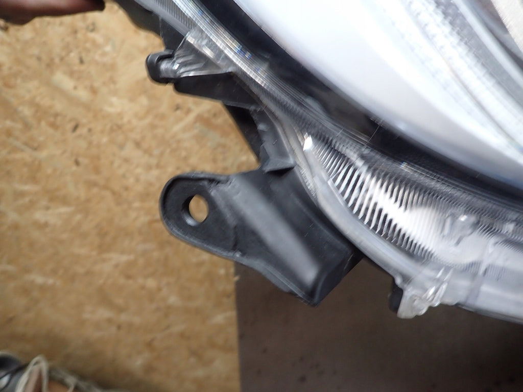 Frontscheinwerfer Toyota 4 Yaris 21592 FULL LED Rechts Scheinwerfer Headlight