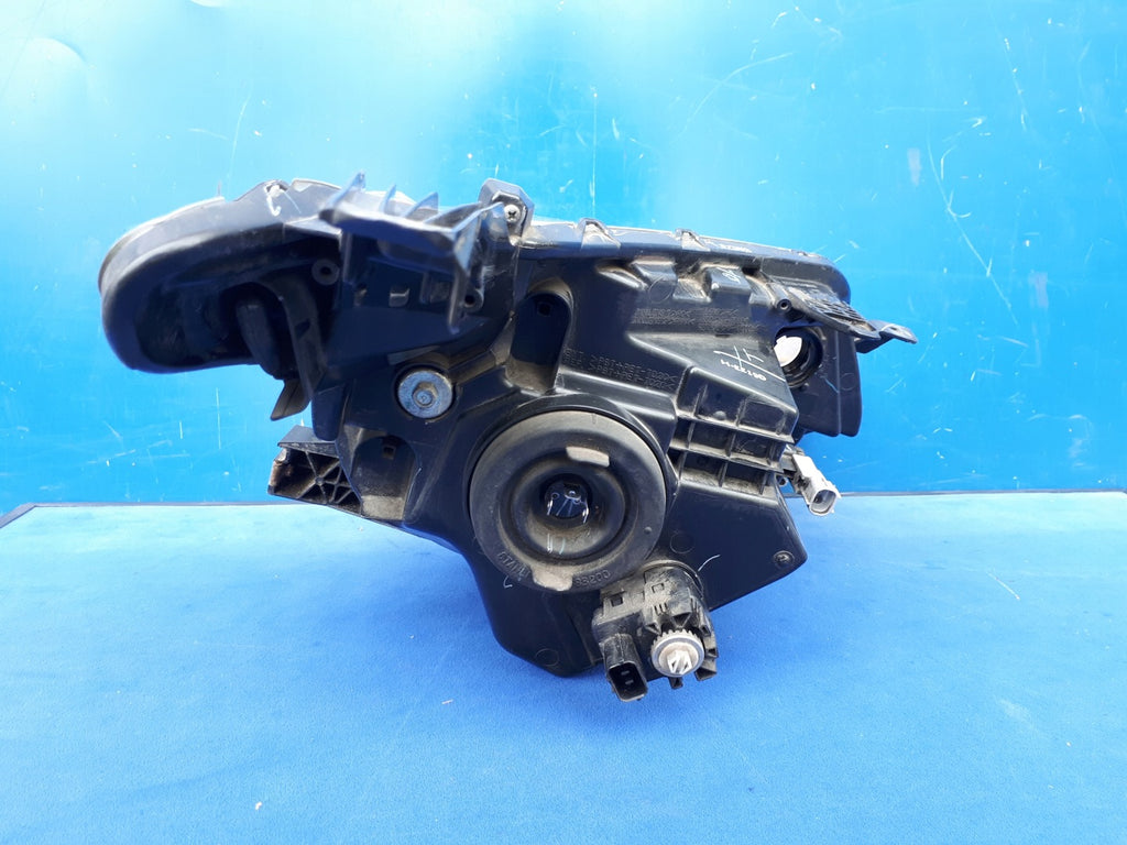 Frontscheinwerfer Mitsubishi L200 Links Scheinwerfer Headlight