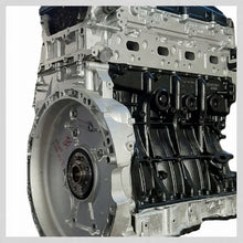 Laden Sie das Bild in den Galerie-Viewer, Motor Mercedes-Benz 651930 Diesel Engine Unkomplett