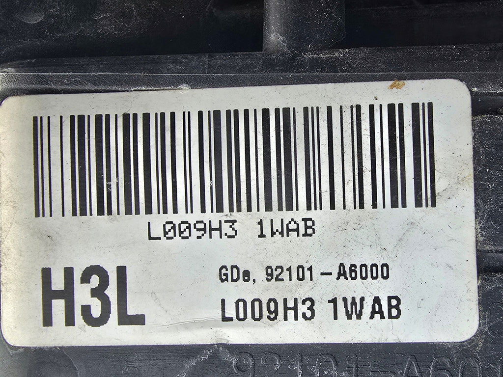 Frontscheinwerfer Hyundai I30 92101-A6000 Ein Satz Scheinwerfer Headlight SCH3132088016ue