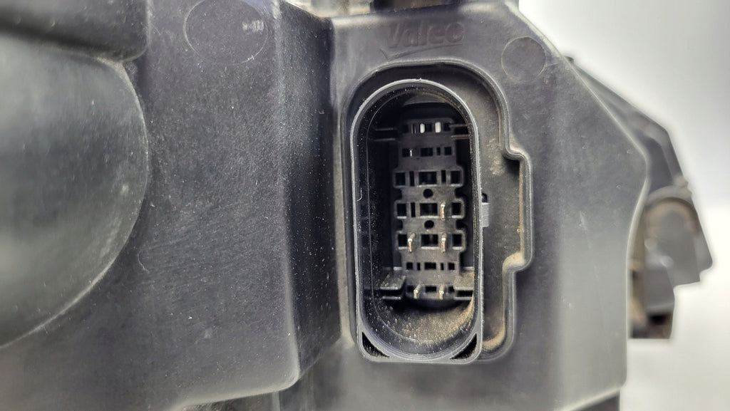 Frontscheinwerfer VW Polo 2G1941035F LED Ein Stück (Rechts oder Links) Headlight SCH3850186578kw