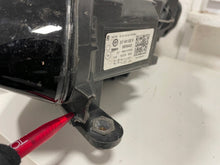 Load image into Gallery viewer, Frontscheinwerfer VW Golf Sportsvan 517941032B Xenon Rechts Headlight SCH9512899971cl