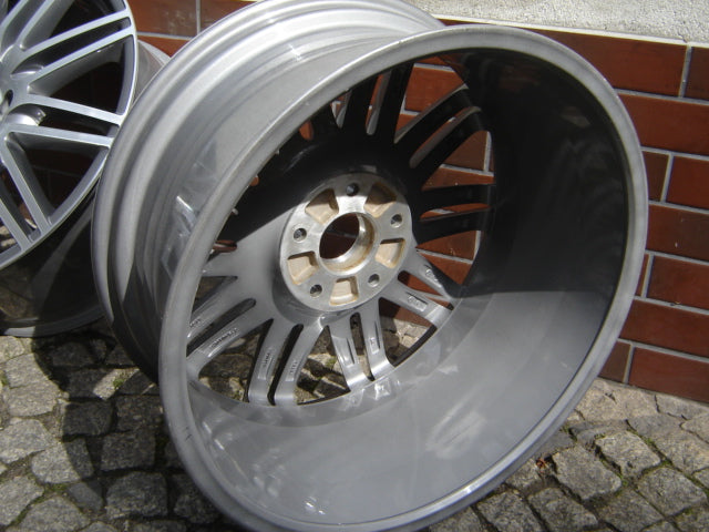 1x Alufelge 20 Zoll 9.0" 5x130 60ET Glanz Grau 4L0071490 Audi Q7 Touareg FEL8460904515wb