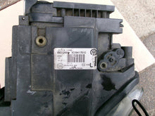 Laden Sie das Bild in den Galerie-Viewer, Frontscheinwerfer VW Passat 89312650 Links Scheinwerfer Headlight SCH9666373955mh