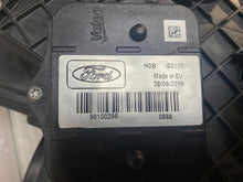 Laden Sie das Bild in den Galerie-Viewer, Frontscheinwerfer Ford Kuga I GV4113D154AJ Xenon Rechts Scheinwerfer Headlight SCH3322567774wk