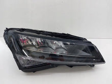 Laden Sie das Bild in den Galerie-Viewer, Frontscheinwerfer Skoda Superb III 3V1941016C Full LED Rechts Headlight