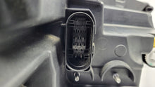 Laden Sie das Bild in den Galerie-Viewer, Frontscheinwerfer Skoda Kamiq 658941015B LED Links Scheinwerfer Headlight SCH7834878032jj