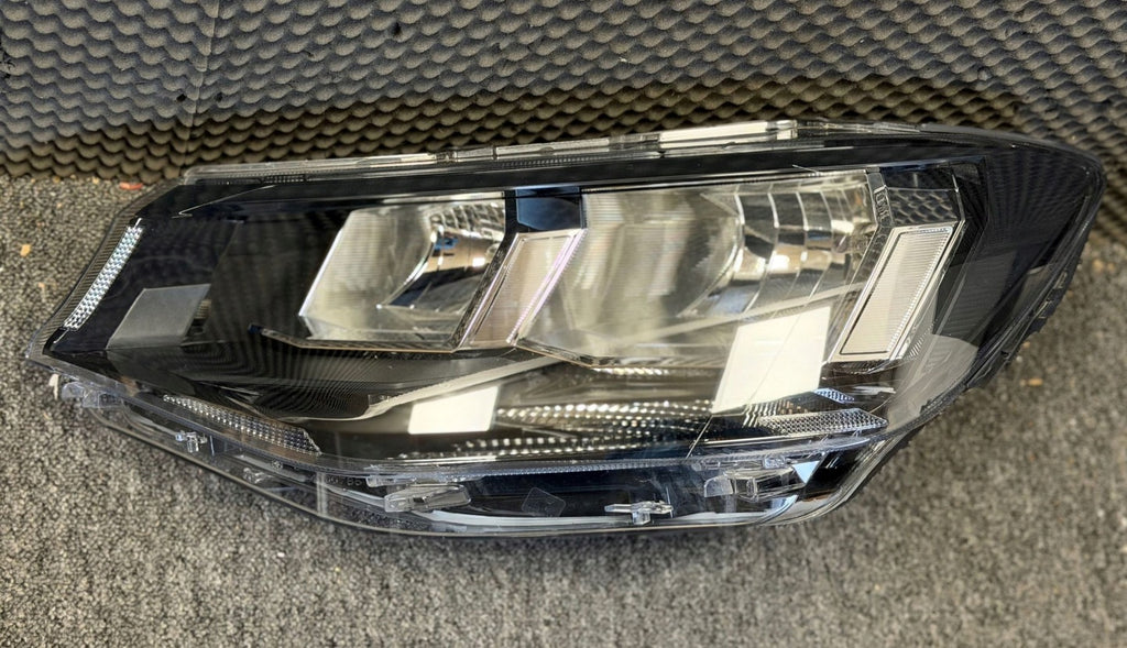 Frontscheinwerfer VW Caddy 2K8941005D Links Scheinwerfer Headlight SCH5341347837tm