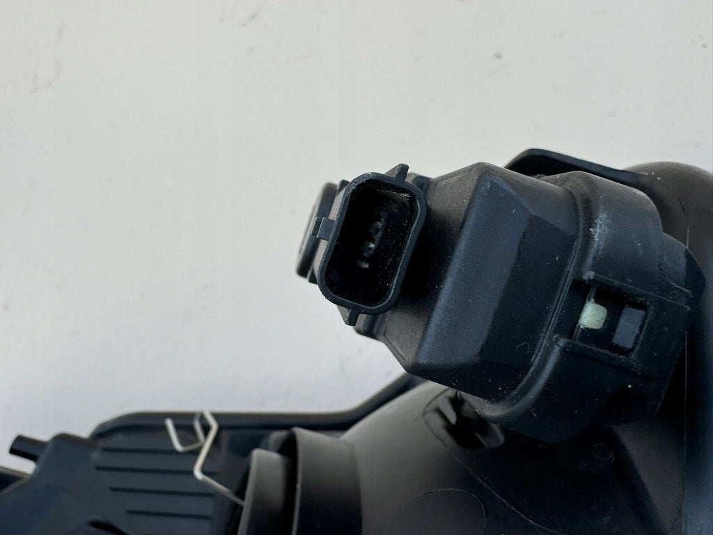 Frontscheinwerfer Toyota Yaris Links Scheinwerfer Headlight