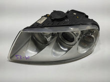 Load image into Gallery viewer, Frontscheinwerfer VW Touareg 7L6941015CE 89307871 Links Scheinwerfer Headlight