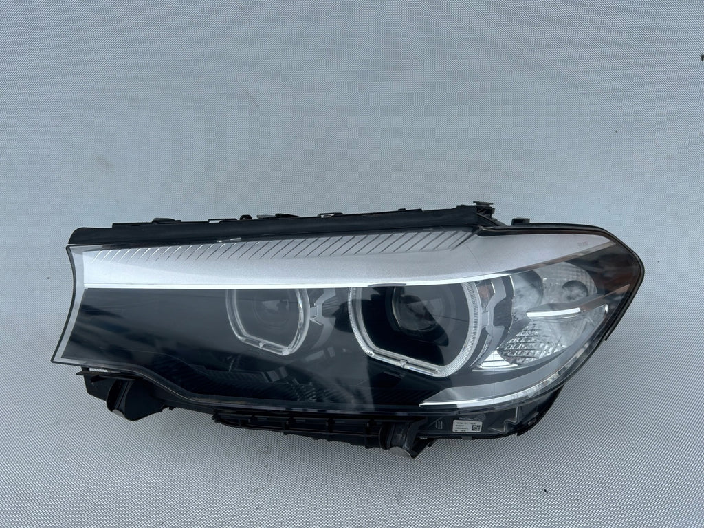 Frontscheinwerfer BMW G31 G30 10391010009 8499111-03 Links Headlight SCH4376822179zr