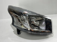 Load image into Gallery viewer, Frontscheinwerfer Opel Vivaro 260101161 Rechts Scheinwerfer Headlight SCH8572956909sm