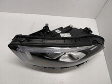 Laden Sie das Bild in den Galerie-Viewer, Frontscheinwerfer Mercedes-Benz W177 A1779064803 Full LED Ein Satz Headlight SCH5348376637ad