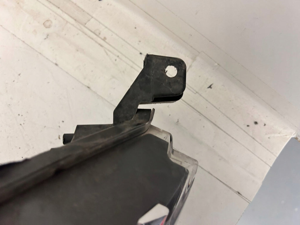 Frontscheinwerfer Toyota Corolla 16742F 8111002L50 300420181300186405752 Rechts SCH5131800141uv