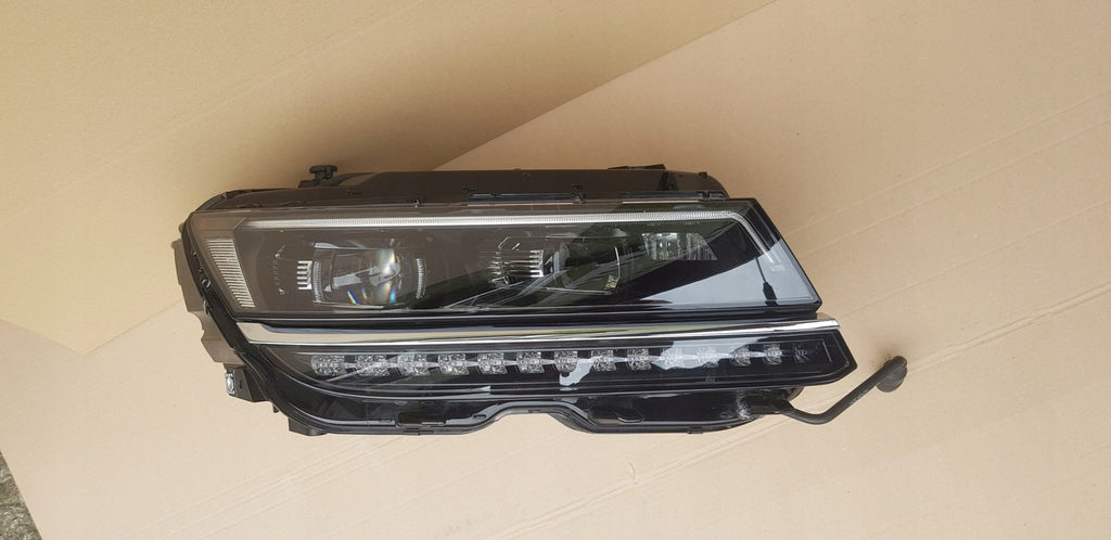 Frontscheinwerfer VW Tiguan Allspace 5NN941082C Rechts Scheinwerfer Headlight