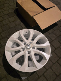 1x Alufelge 17 Zoll 5x114.3 KE4091K200WP Nissan Juke Rim Wheel