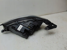 Laden Sie das Bild in den Galerie-Viewer, Frontscheinwerfer Opel Corsa F 9829522580 Rechts Scheinwerfer Headlight SCH8543544843jz
