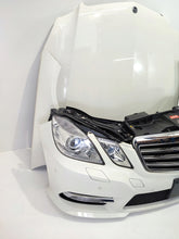 Laden Sie das Bild in den Galerie-Viewer, Frontscheinwerfer Mercedes-Benz W212 A2128201039 Xenon Rechts Headlight