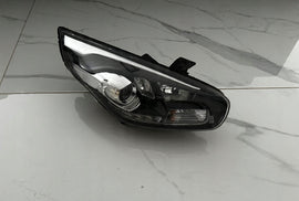 Frontscheinwerfer Kia Carens IV Xenon Rechts Scheinwerfer Headlight