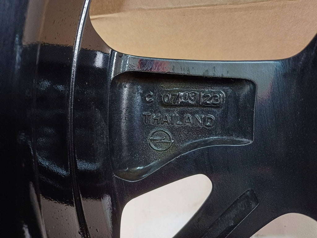 1x Alufelge 16 Zoll 6.5" 4x108 32ET 9833892580 Opel Corsa F Rim Wheel FEL1947483955wo