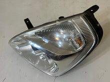 Laden Sie das Bild in den Galerie-Viewer, Frontscheinwerfer Kia Carnival I 92101-4D0XX Ein Stück (Rechts oder Links)