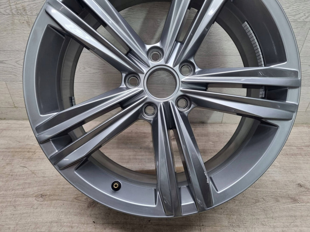 1x Alufelge 18 Zoll 2GA601025G VW T-Roc Rim Wheel FEL5505929588zg