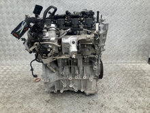 Load image into Gallery viewer, Motor Mercedes-Benz W177 282914 1.3 CGI 63TKm 2019 Benzin Engine Komplett