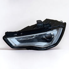 Laden Sie das Bild in den Galerie-Viewer, Frontscheinwerfer Audi A3 8V0941005 Xenon Links Scheinwerfer Headlight