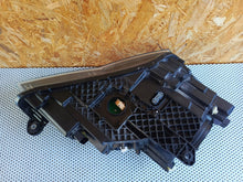 Laden Sie das Bild in den Galerie-Viewer, Frontscheinwerfer Skoda Superb 3V1941015B Bi-Xenon Links Scheinwerfer Headlight SCH3240748433kt
