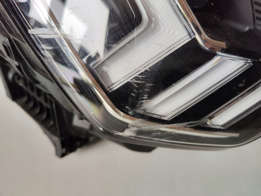 Frontscheinwerfer Audi Avant 83A941034 1101D660000 LED Rechts Headlight SCH3789901647nk