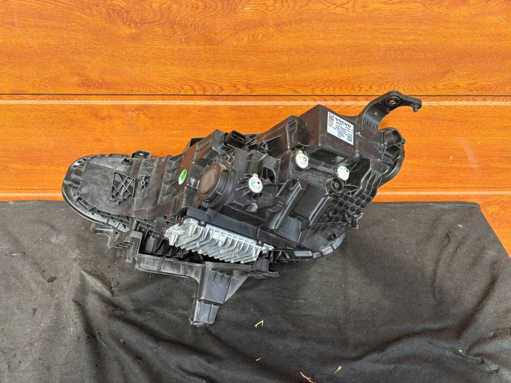 Frontscheinwerfer Volvo I 80000628 Rechts Scheinwerfer Headlight SCH8495307701cg