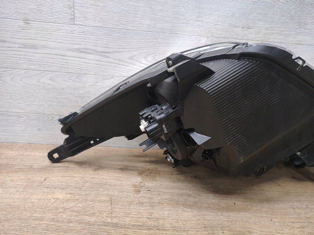 Frontscheinwerfer Mitsubishi Space Star 8301D446 Rechts Scheinwerfer Headlight