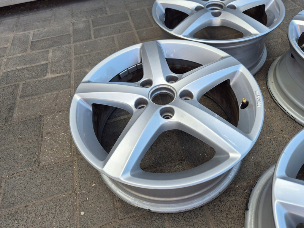 4x Alufelge 16 Zoll 6.0" 5x112 50ET 5K0071496 Audi I Rim Wheel FEL4649469477fi