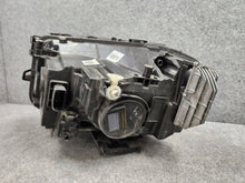 Laden Sie das Bild in den Galerie-Viewer, Frontscheinwerfer Mercedes-Benz Glb X247 A2479060206SCZ LED Rechts Headlight SCH7041825437ca
