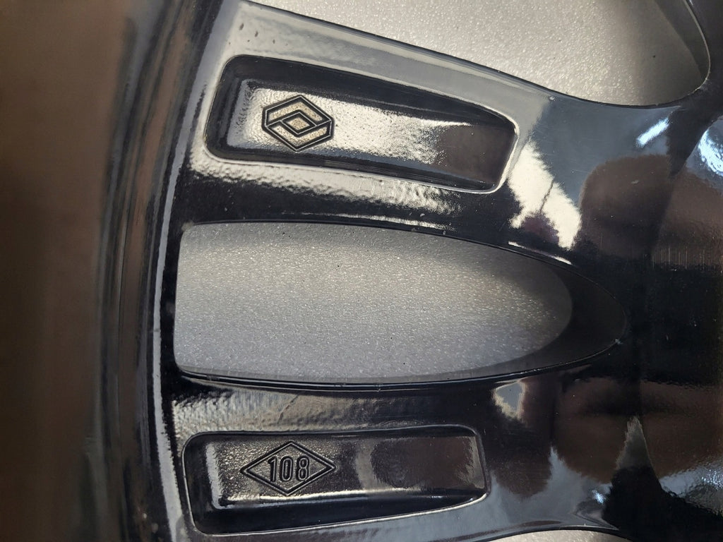 1x Alufelge 17 Zoll 7.0" 4x100 55ET 403000076R MA-DAR81 Renault Megane Rim Wheel