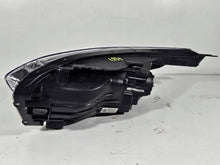 Laden Sie das Bild in den Galerie-Viewer, Frontscheinwerfer Kia Ceed 92102-J71000 Full LED Rechts Scheinwerfer Headlight