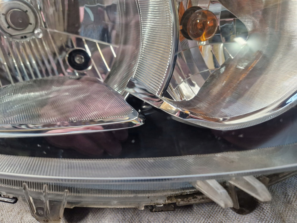 Frontscheinwerfer Mitsubishi 8301C194 Rechts Scheinwerfer Headlight SCH1795296197as