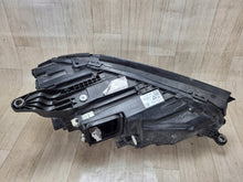 Laden Sie das Bild in den Galerie-Viewer, Frontscheinwerfer Mercedes-Benz Gle A1679061600 Links Scheinwerfer Headlight SCH6137330268fq