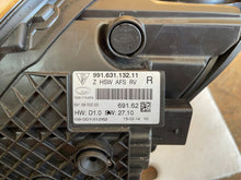Laden Sie das Bild in den Galerie-Viewer, Frontscheinwerfer Porsche Carrera 99163113211 991631132 Xenon Rechts Headlight SCH8959071089qq