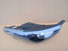 Load image into Gallery viewer, Frontscheinwerfer Hyundai I30 III 92101G4060 LED Links Scheinwerfer Headlight