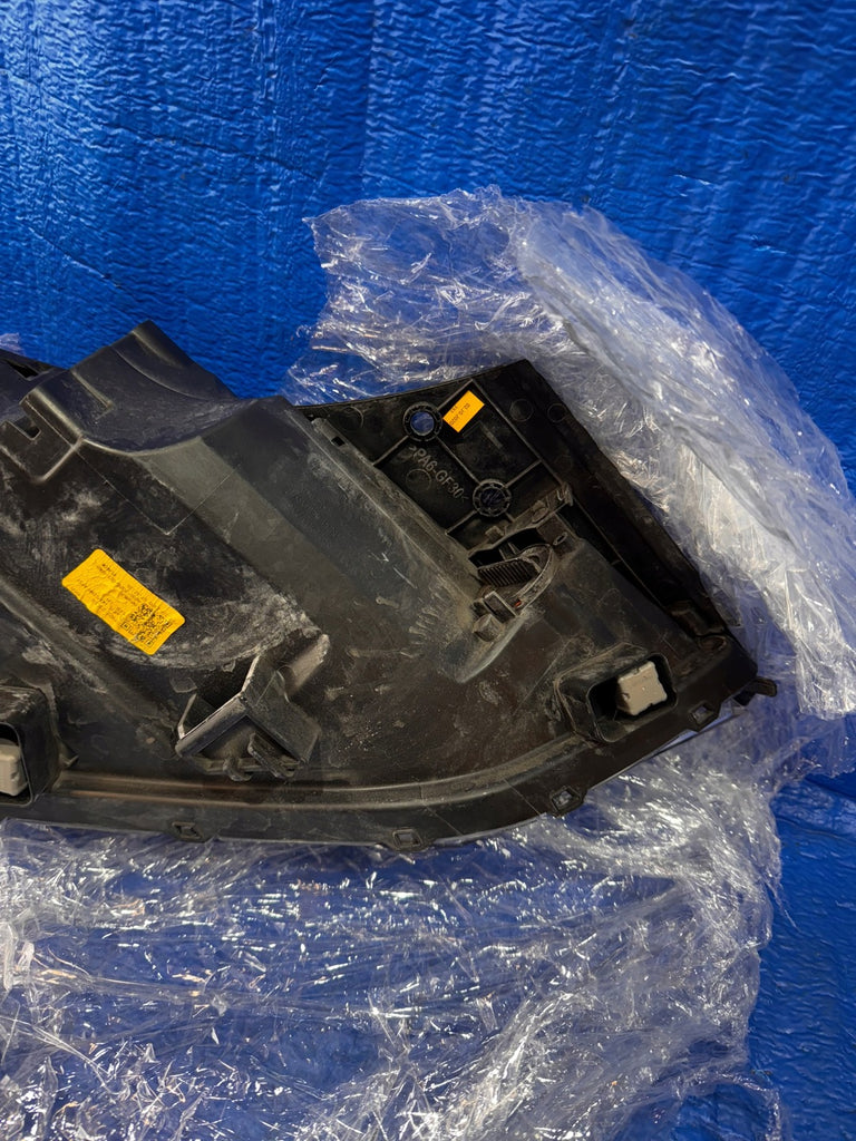 Frontscheinwerfer Hyundai Tucson D7921-21C10 Links Scheinwerfer Headlight SCH4720346227jb