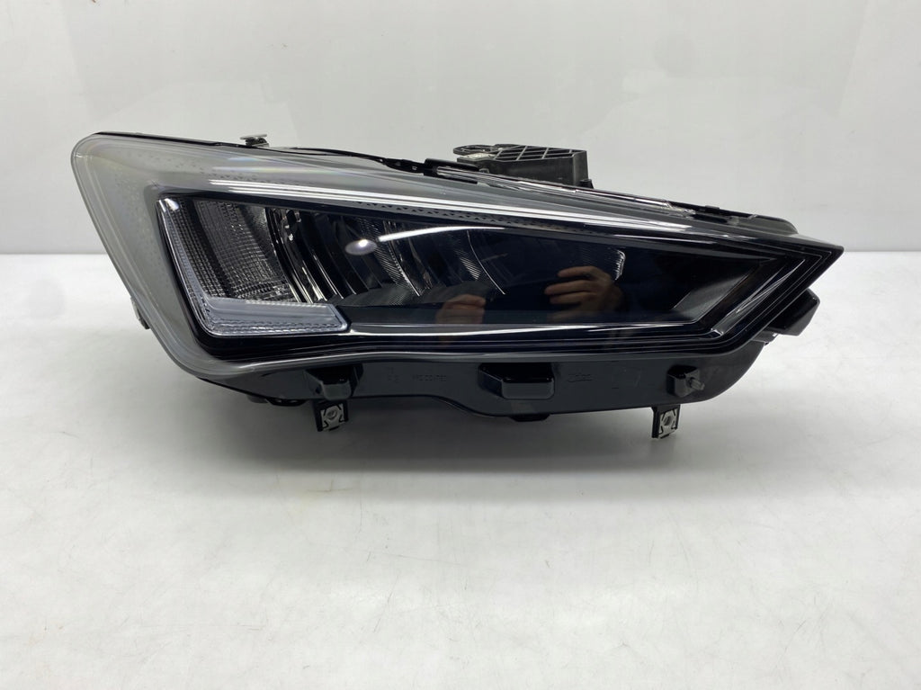 Frontscheinwerfer Seat Leon 5FB941006H LED Rechts Scheinwerfer Headlight SCH8773004548zo