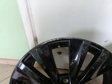 Load image into Gallery viewer, 1x Alufelge 17 Zoll 7.5&quot; 5x112 49ET Schwarz 3T0601025HD Skoda Superb Rim Wheel