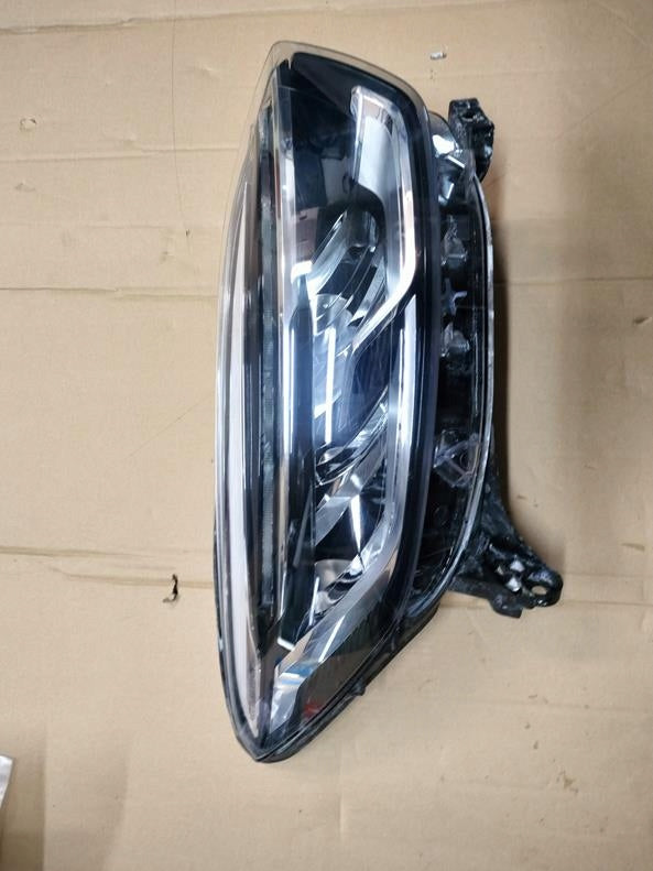 Frontscheinwerfer Renault Captur I 260107244R Full LED Rechts Headlight