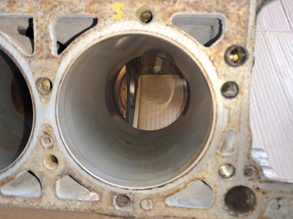 Motorblock Mercedes-Benz Sl R107 117967 5.5 Benzin Unkomplett