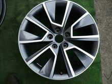 Laden Sie das Bild in den Galerie-Viewer, 1x Alufelge 18 Zoll 7.5&quot; 5x112 48ET 5E3601025 Skoda Octavia 5e3 Rim Wheel